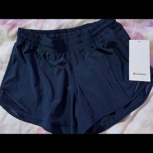 lululemon hotty hot shorts in navy
